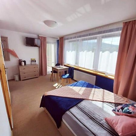 Pokoje Goscinne "Trudzin-Ski" Świeradów-Zdrój Exterior foto